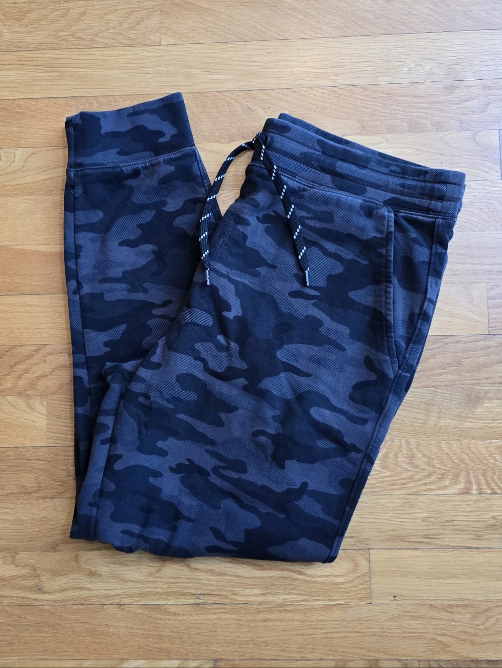 GapFit Camo Joggers Tech Stretch Pants Mens | L